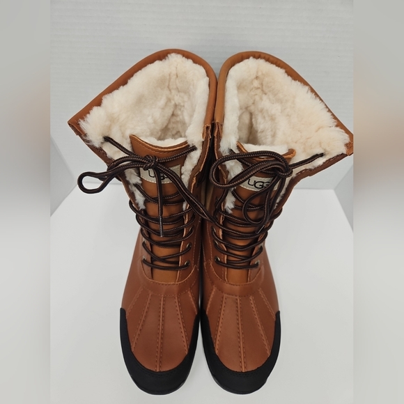 UGG Brown and Black Winter Boots - Picture 3 of 10